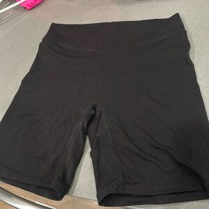 Vitality (balance) biker shorts